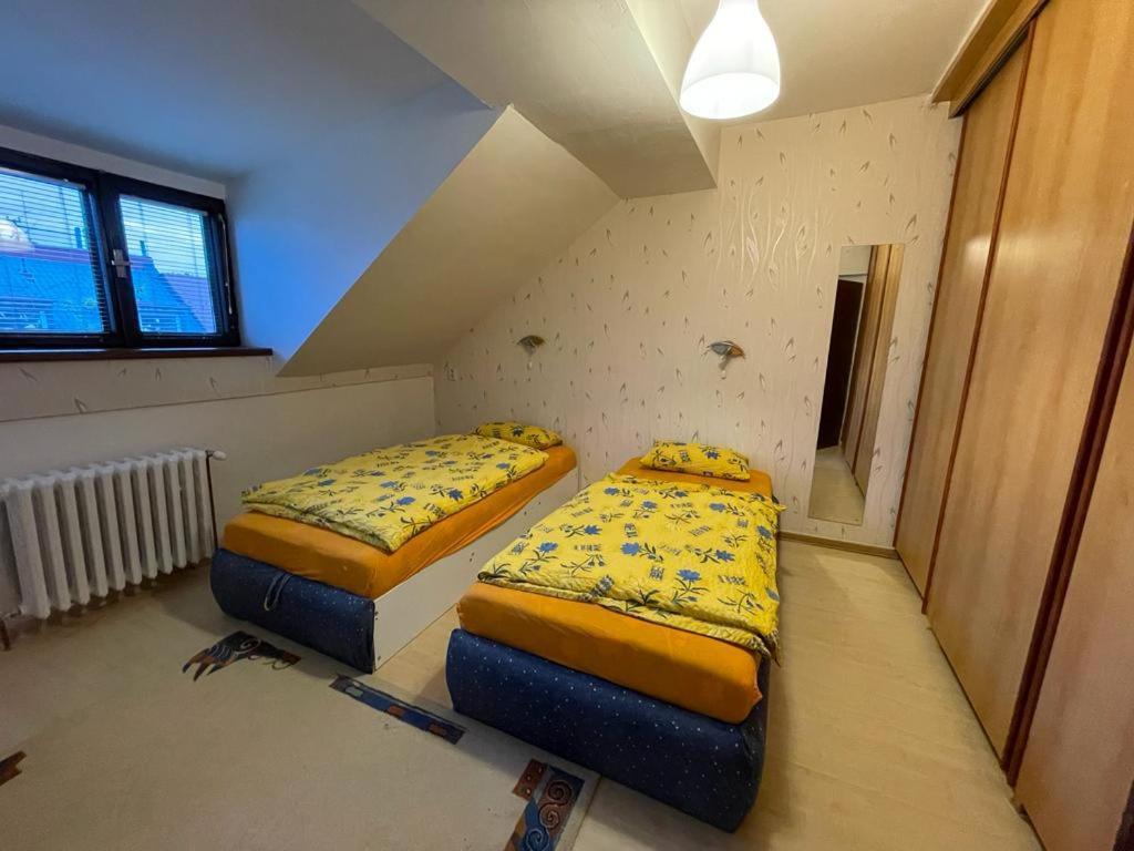 Attic Flat In The Center Appartement Bratislava Buitenkant foto